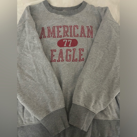 American Eagle Outfitters Tops - american eagle size m sweatshirt !